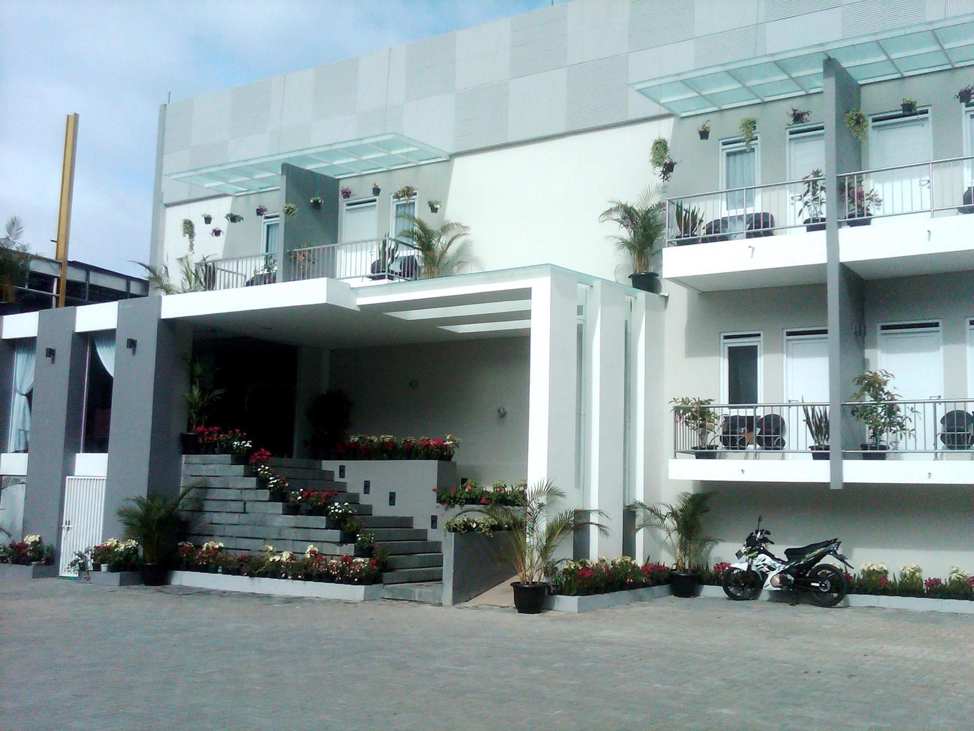 Villa Diamond Bandung Exterior foto