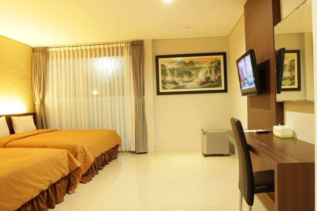 Villa Diamond Bandung Exterior foto